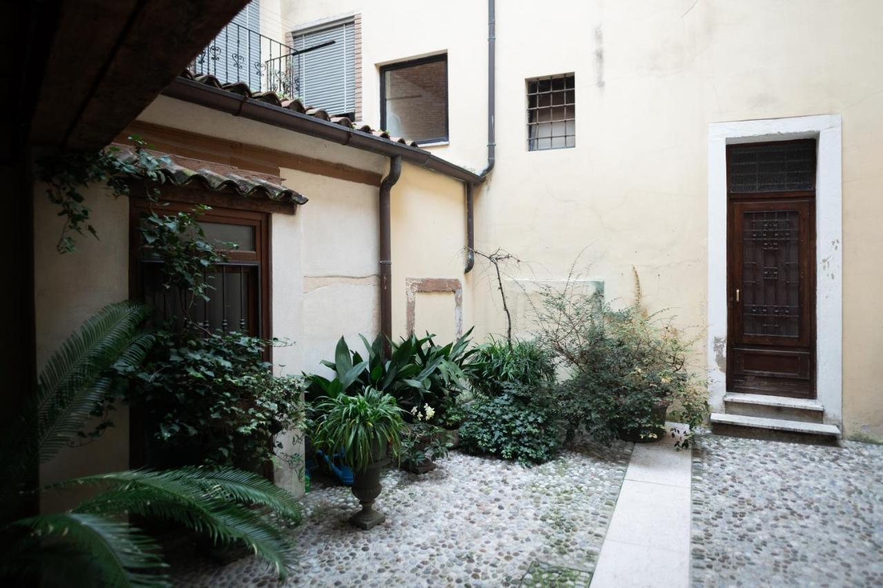 Becket Verona Flat Kültér fotó